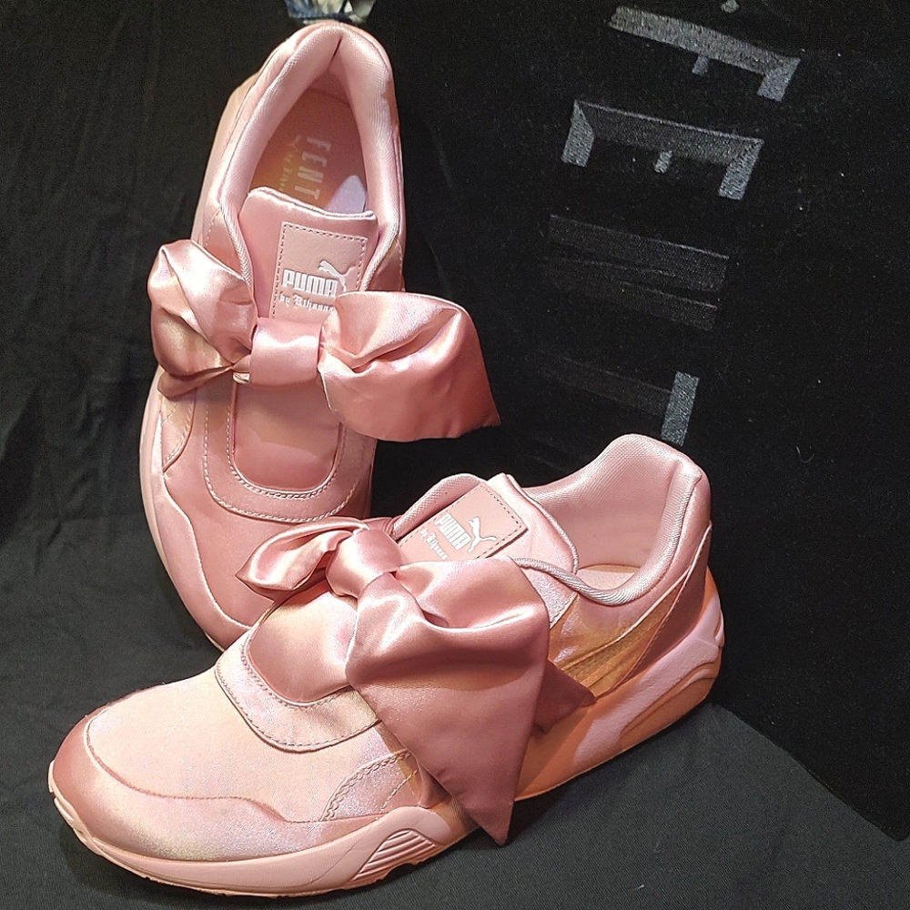 FentyXPuma in Pink Satin by Rihanna NWT (US 8.5) + NWT Fenty Velvet Dust Bag